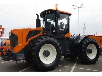 Тяжелый сельскохозяйственный трактор «АМКОДОР 5300» на выставке «БелАгро-2017»